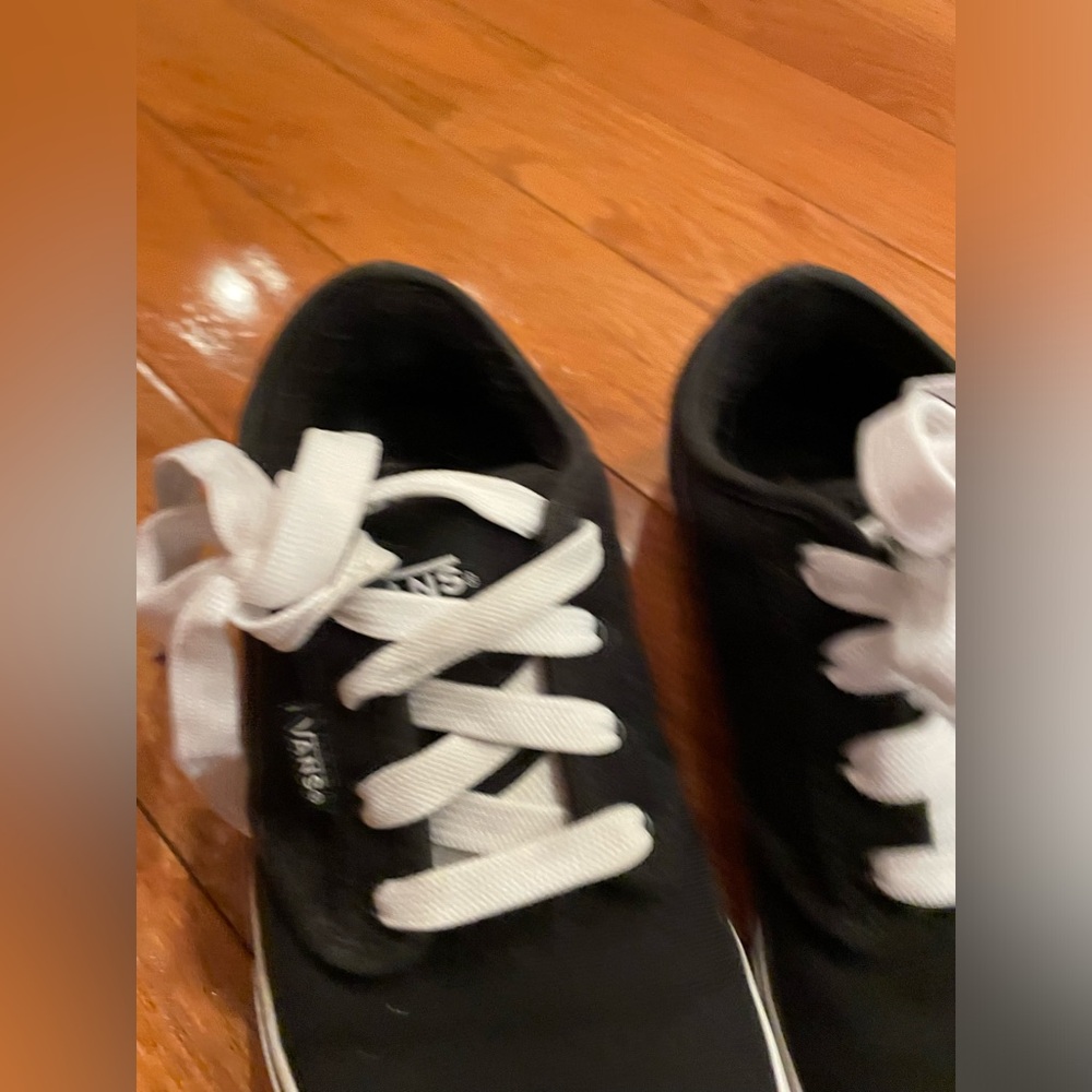 Vans Atwood Black and White Canvas Vans - Picture 3 of 10